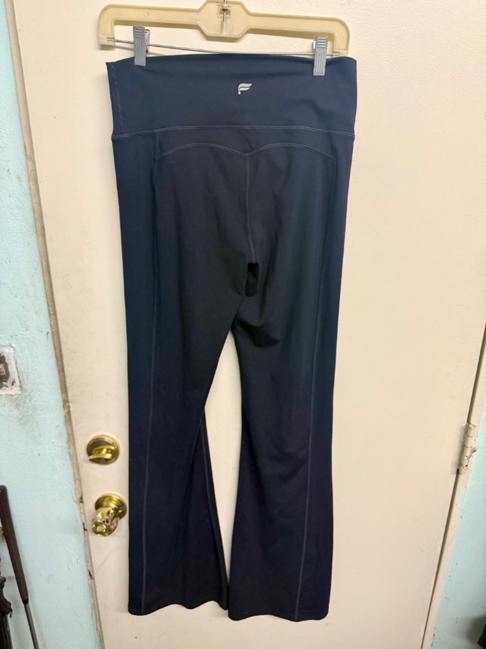 Fabletics Black Bootcut Leggings | Yoga Pants Activewear - Picture 4 of 4
